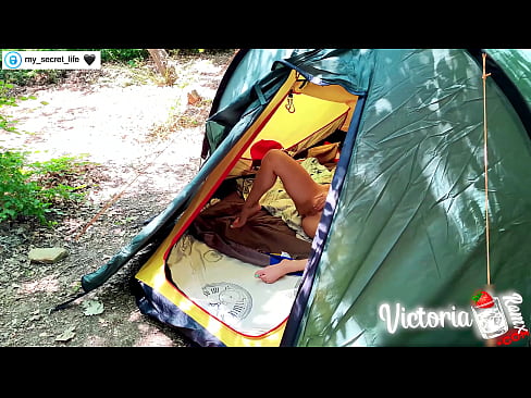 ❤️ Tented Stranger szenvedélyes kézimunkája a kamerában ❌ Sex video at hu.port-amurasso.ru