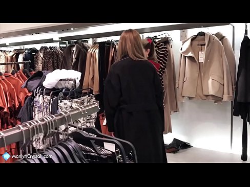 ❤️ Leszbikusok maszturbálnak és nyalják a puncit a boltban - gin gerson crystal marilyn ❌ Sex video at hu.port-amurasso.ru