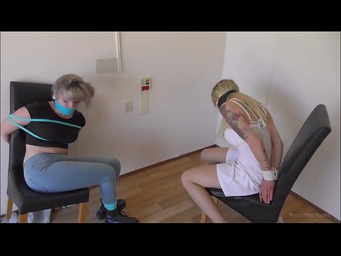 ❤️ Függő / Megkötözve és betömve / Szűzlány a bajban ❌ Sex video at hu.port-amurasso.ru